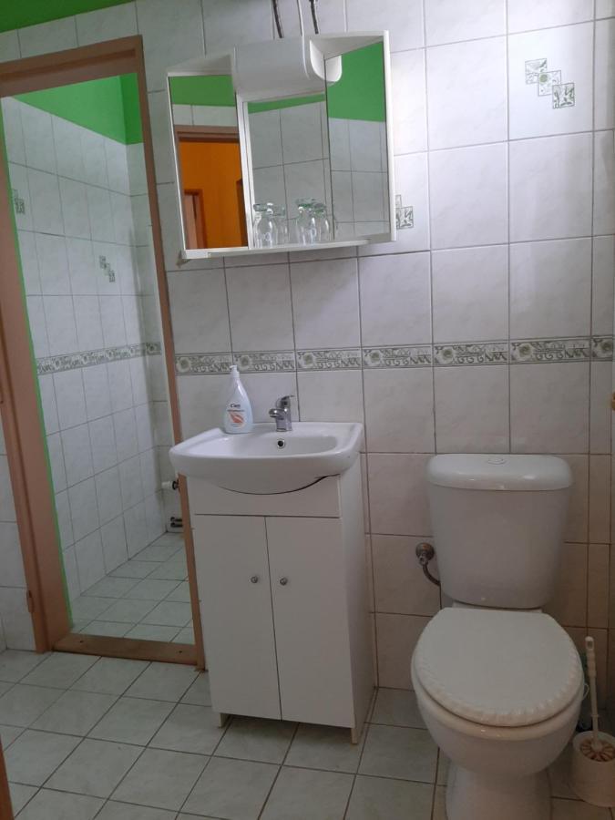 Apartmány-Zámecký Restaurant Jindrichovice Esterno foto