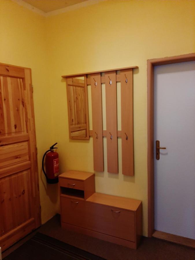 Apartmány-Zámecký Restaurant Jindrichovice Esterno foto