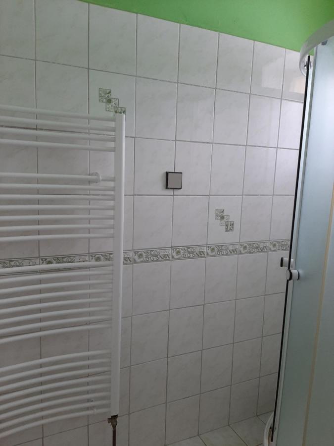 Apartmány-Zámecký Restaurant Jindrichovice Esterno foto